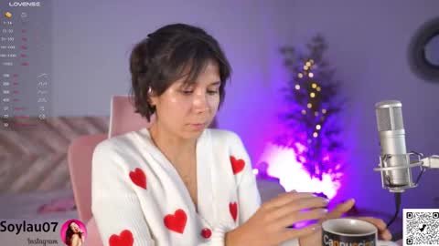 Snapshot of imjess_ chatting on October 20, 3:22 am imjess_ online show from October 20, 3:22 am