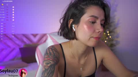 Snapshot of imjess_ chatting on December 10, 10:58 pm imjess_ online show from December 10, 10:58 pm