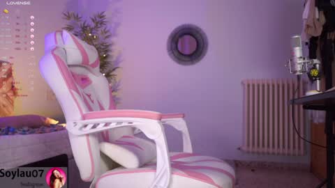 Snapshot of imjess_ chatting on December 2, 4:13 am imjess_ online show from December 2, 4:13 am