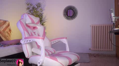 Snapshot of imjess_ chatting on February 17, 2:20 am imjess_ online show from February 17, 2:20 am