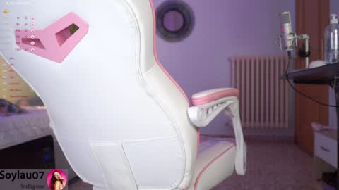 Snapshot of imjess_ chatting on December 15, 5:13 am imjess_ online show from December 15, 5:13 am