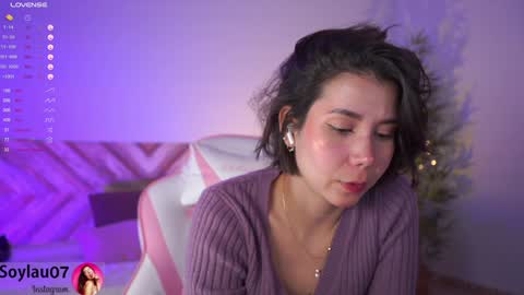 Snapshot of imjess_ chatting on December 19, 1:07 am imjess_ online show from December 19, 1:07 am