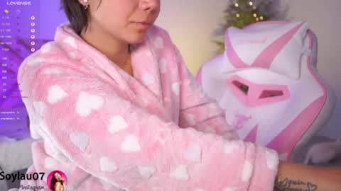 Snapshot of imjess_ chatting on March 7, 9:18 am imjess_ online show from March 7, 9:18 am
