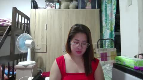 Snapshot of immaculate02 chatting on January 30, 3:29 pm Immaculate02 online show from January 30, 3:29 pm