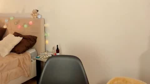 my name Imo  Fansly  online show from February 21, 4:43 pm