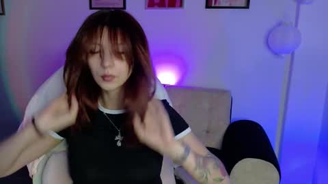 Sienna online show from March 3, 11:34 pm