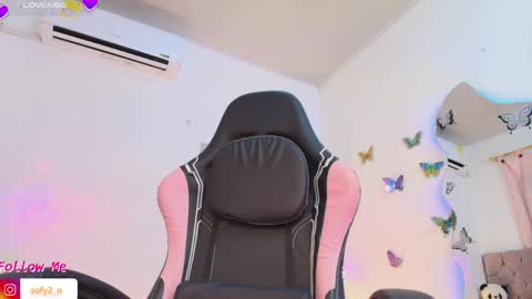 sofy online show from April 29, 10:03 pm