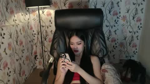 Aki online show from March 10, 11:34 am