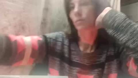 in_this_moment_ online show from December 20, 4:19 am