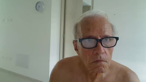 Snapshot of incendiado chatting on September 14, 3:35 pm incendiado online show from September 14, 3:35 pm