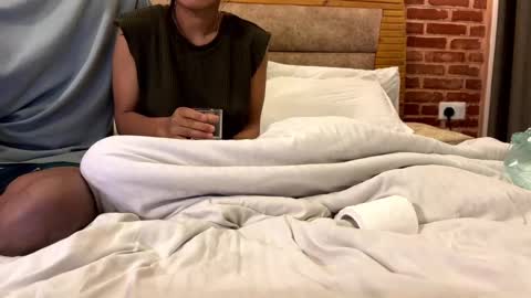 new indian couple online show from March 11, 5:02 am