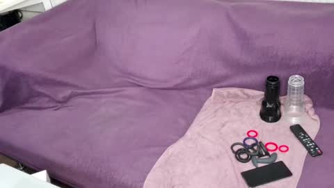 indian_exhibitionist online show from January 2, 10:22 pm