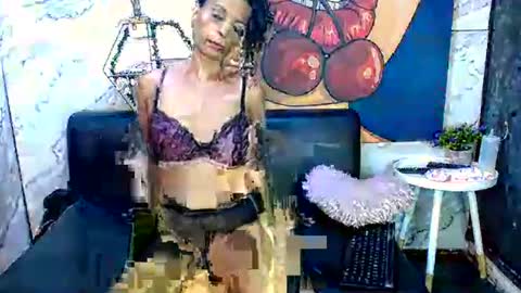 indian_lust69 online show from February 28, 1:53 am