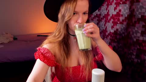 Snapshot of indian_summer_ chatting on December 14, 11:12 pm Melissa No Baby or bb sexy etc... online show from December 14, 11:12 pm