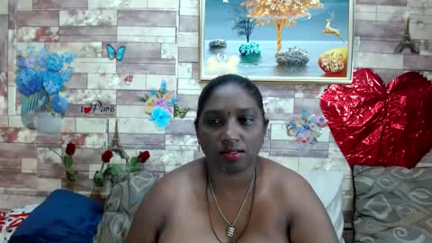 Snapshot of indianblue3 chatting on February 4, 7:40 am tracy online show from February 4, 7:40 am