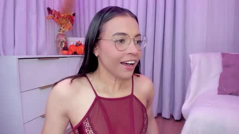 Snapshot of indiancutie_ chatting on October 10, 5:52 pm MIA online show from October 10, 5:52 pm