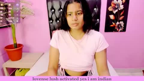 Snapshot of indianflame chatting on October 7, 7:15 am PARADISEQUEEN online show from October 7, 7:15 am