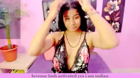 Snapshot of indianflame chatting on September 29, 6:23 am PARADISEQUEEN online show from September 29, 6:23 am