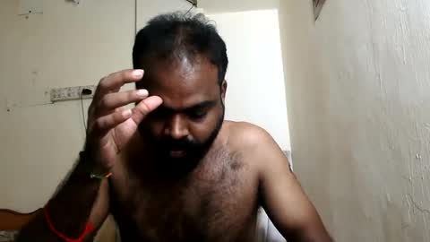 indianhairyguy23 online show from July 9, 8:02 pm