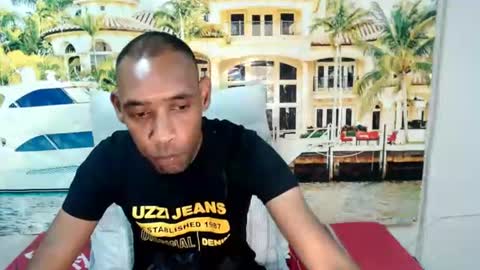 indianmagicmike69 online show from June 12, 5:56 pm