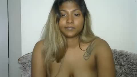 Snapshot of indianqtpie6 chatting on September 28, 7:23 pm indianqtpie6 online show from September 28, 7:23 pm