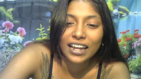 indianqtpie6 online show from July 6, 6:21 pm