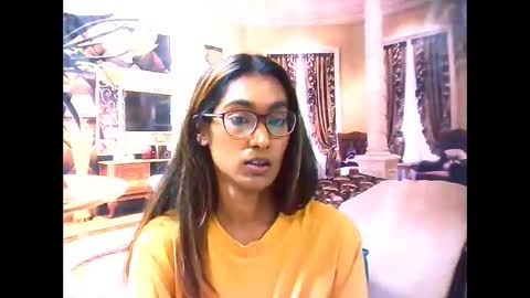Snapshot of indianrebel4u2luv chatting on October 17, 7:45 am indianrebel4u2luv online show from October 17, 7:45 am
