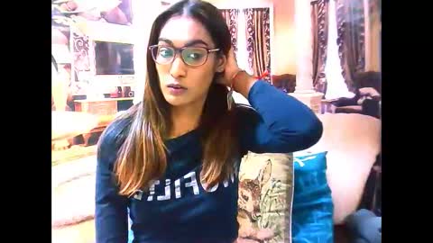 Snapshot of indianrebel4u2luv chatting on October 3, 7:27 am indianrebel4u2luv online show from October 3, 7:27 am