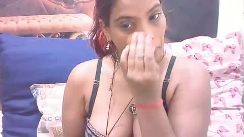 Snapshot of indiansexyass4u2luv chatting on February 23, 2:57 pm indiansexyass4u2luv online show from February 23, 2:57 pm
