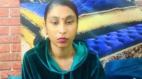 indiansexybutt4u2luv online show from June 18, 5:46 am