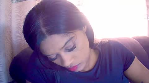 indiansexyy21 online show from July 22, 11:45 am