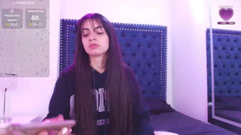 Ingrid online show from November 8, 7:50 pm