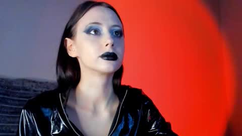 Venera  online show from January 31, 7:11 pm