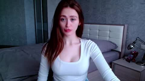 Snapshot of innnita chatting on February 27, 10:11 am Lina online show from February 27, 10:11 am