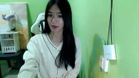 Reign online show from December 5, 9:56 pm