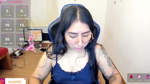 Luna        online show from February 7, 5:05 pm