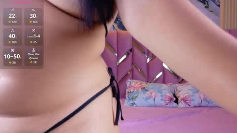 innocenthazel online show from March 29, 12:40 pm