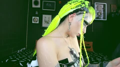 Snapshot of insania_999 chatting on January 17, 4:47 pm SANIA online show from January 17, 4:47 pm