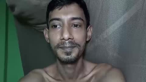 interne8famous online show from September 17, 2:20 pm