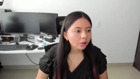 Iris 3 online show from November 8, 5:38 pm