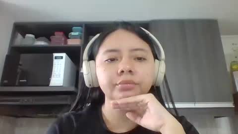 Iris 3 online show from February 10, 2:20 pm