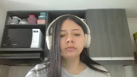 Iris 3 online show from December 2, 3:10 pm