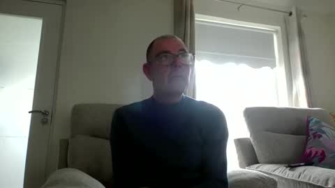 inthemood63 online show from February 27, 4:43 pm