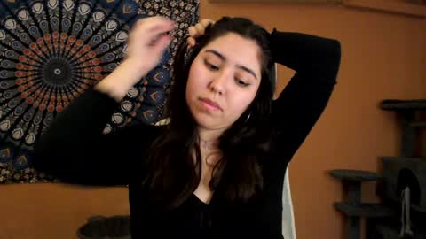 Africa online show from December 19, 6:56 pm