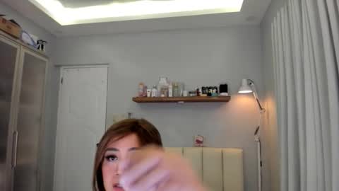 Mina Han online show from February 3, 1:35 am