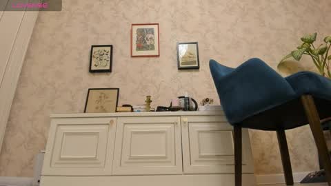 Snapshot of iolantthe chatting on February 23, 8:33 pm Iolanthe online show from February 23, 8:33 pm