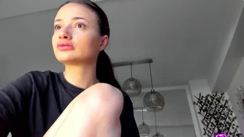 Ir s room online show from March 10, 5:33 am