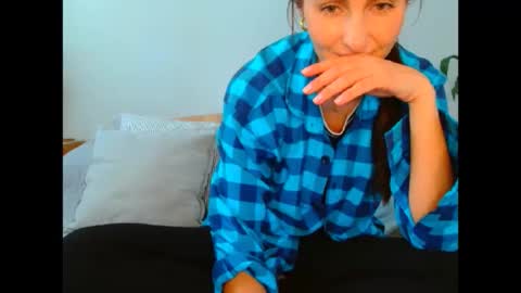irina online show from May 6, 8:31 am