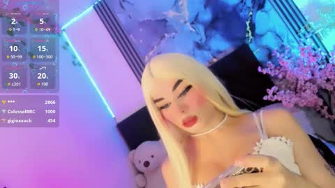 Snapshot of irina_lechera_ chatting on October 2, 10:52 pm Irina online show from October 2, 10:52 pm