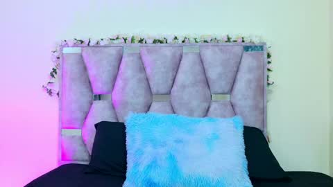 Iris online show from April 19, 5:14 pm